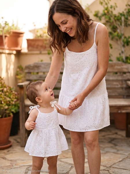 ANNE KIZ PETRA ELBİSE